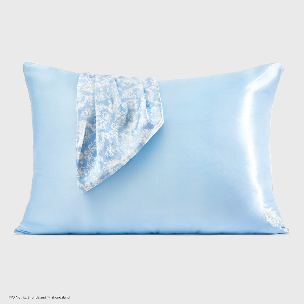 Alternative view of Kitsch x Bridgerton Satin Pillowcase in Toile De Blue