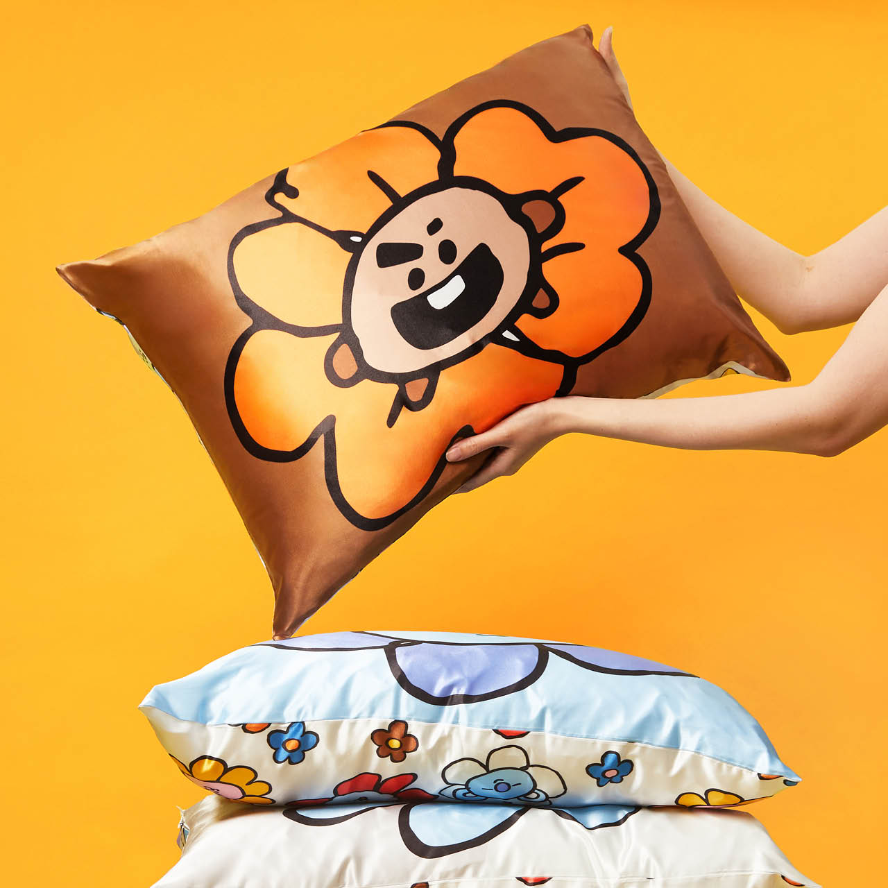Kitsch x BT21 Satin Pillowcase in SHOOKY - Image 4