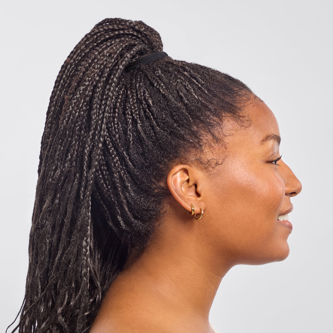 Black Seamless Hair Elastics 8pc Set - Image 4